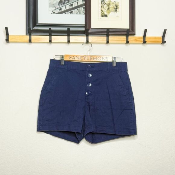 Old Navy Women's Navy Blue High-Rise Button-Front Shorts Size 8 - Picture 1 of 6